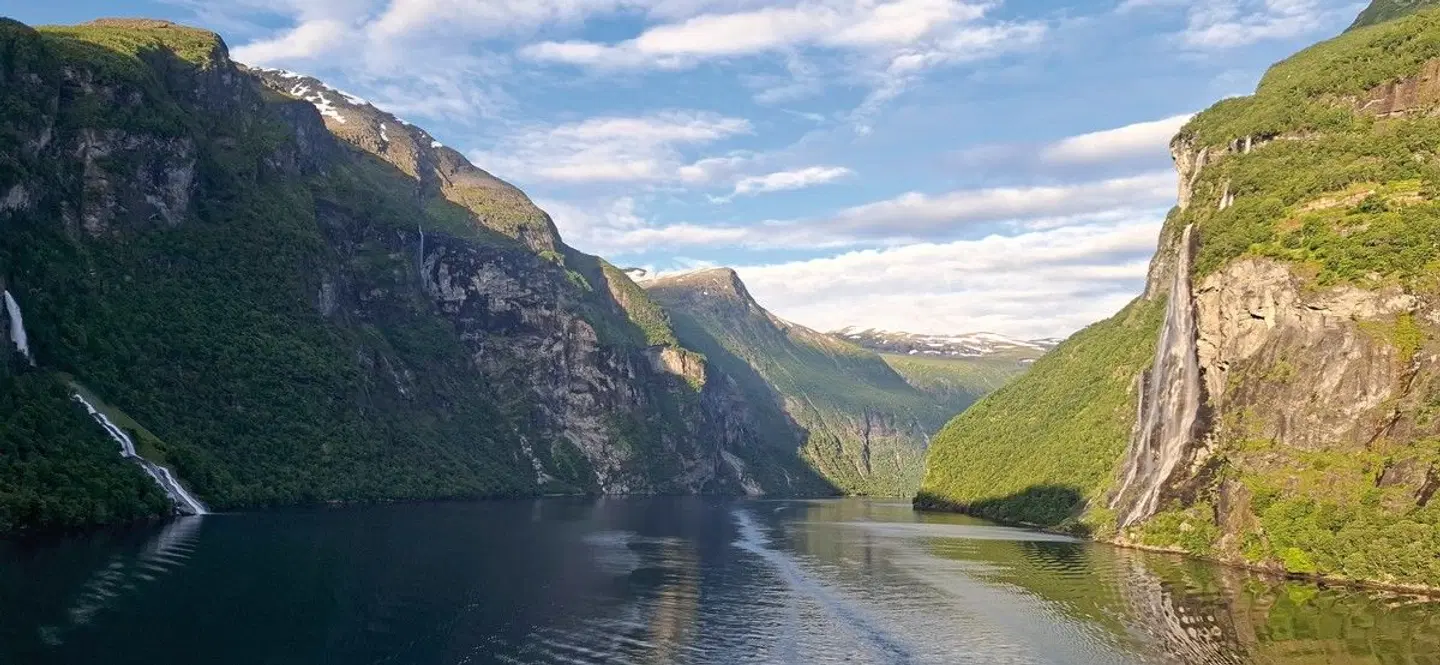 Fjorde, Gletscher und historische Hotels LANDSCAPE