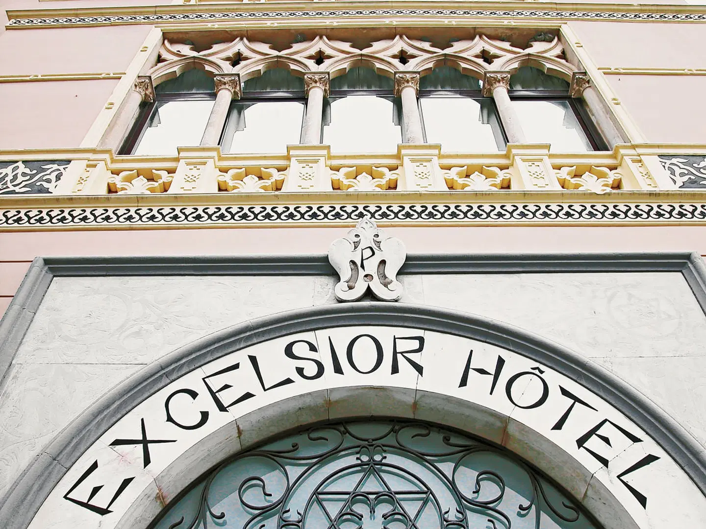 Excelsior Palace TERRACE