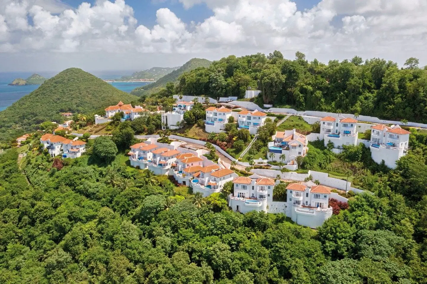 Windjammer Landing Resort and Residences EXTERIOR