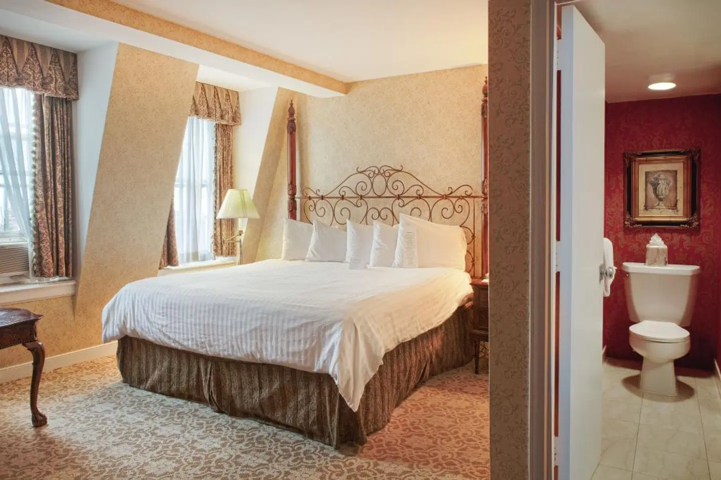 The Georgetown Inn ROOM_EXAMPLE