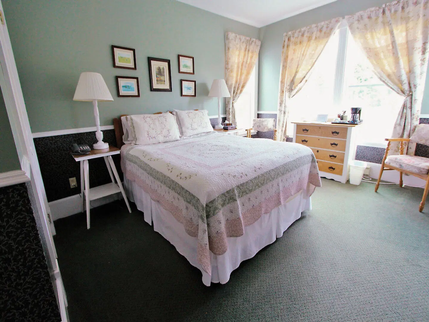 Harbourview Inn ROOM_EXAMPLE