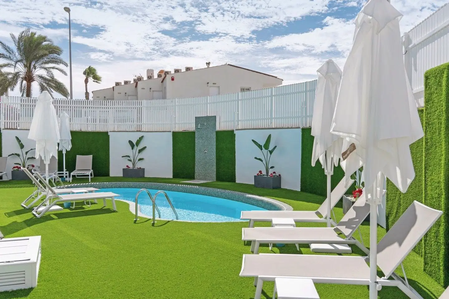 Los Caribes 2 EXTERIOR