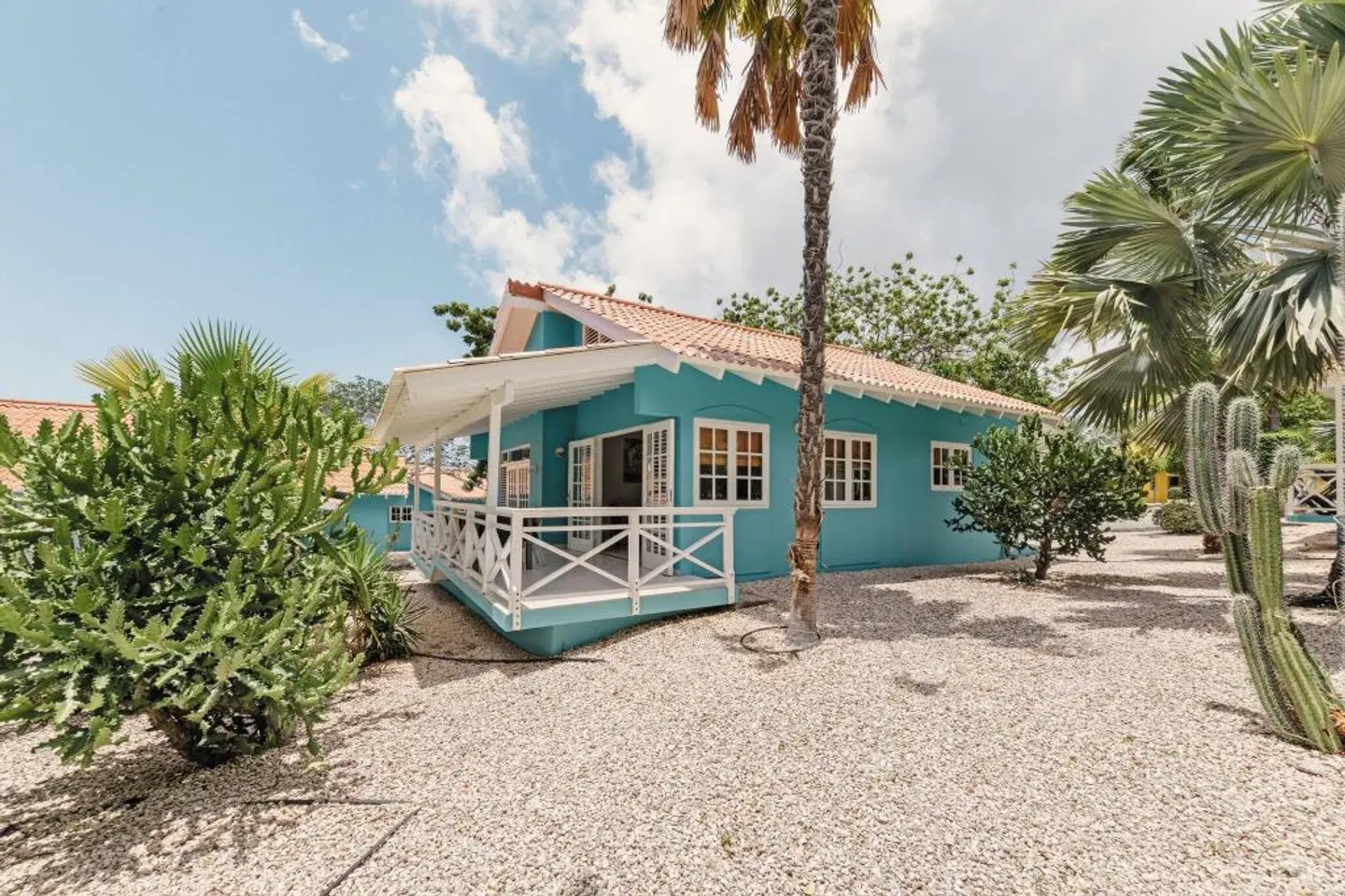 Bon Bini Seaside Resort EXTERIOR