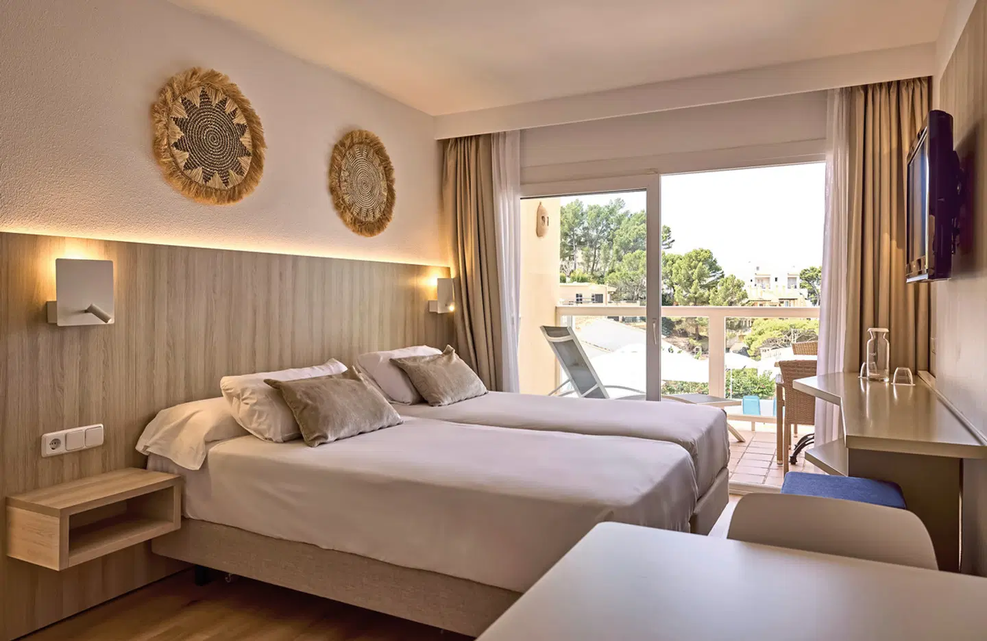 Universal Aparthotel Don Camilo ROOM_EXAMPLE