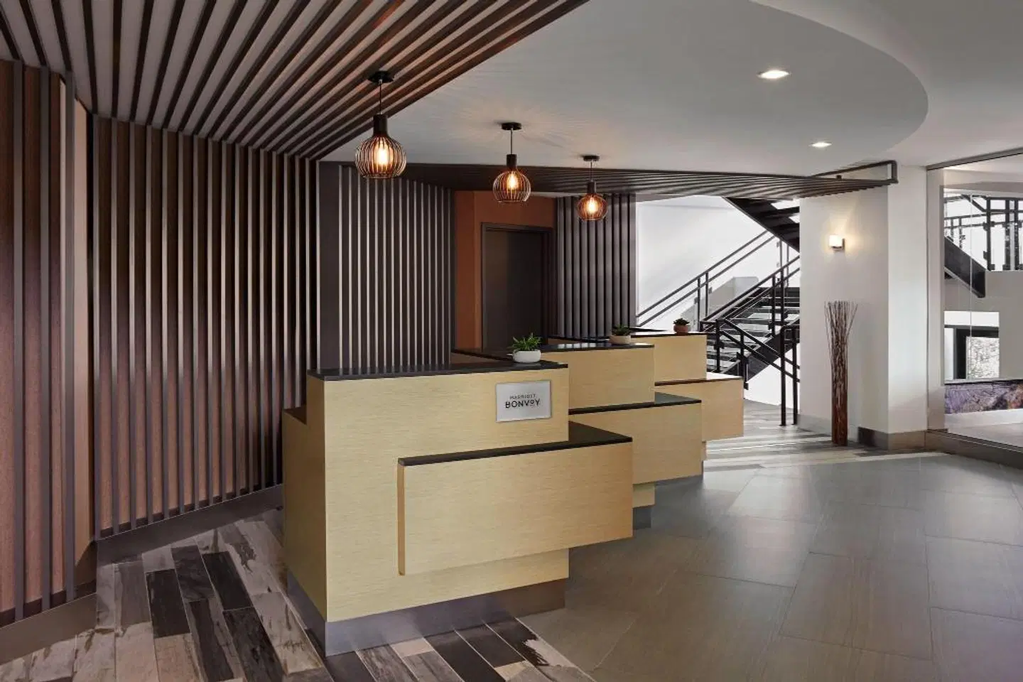 Delta Hotels by Marriott Sherbrooke Conference Centre LOUNGE_LOBBY