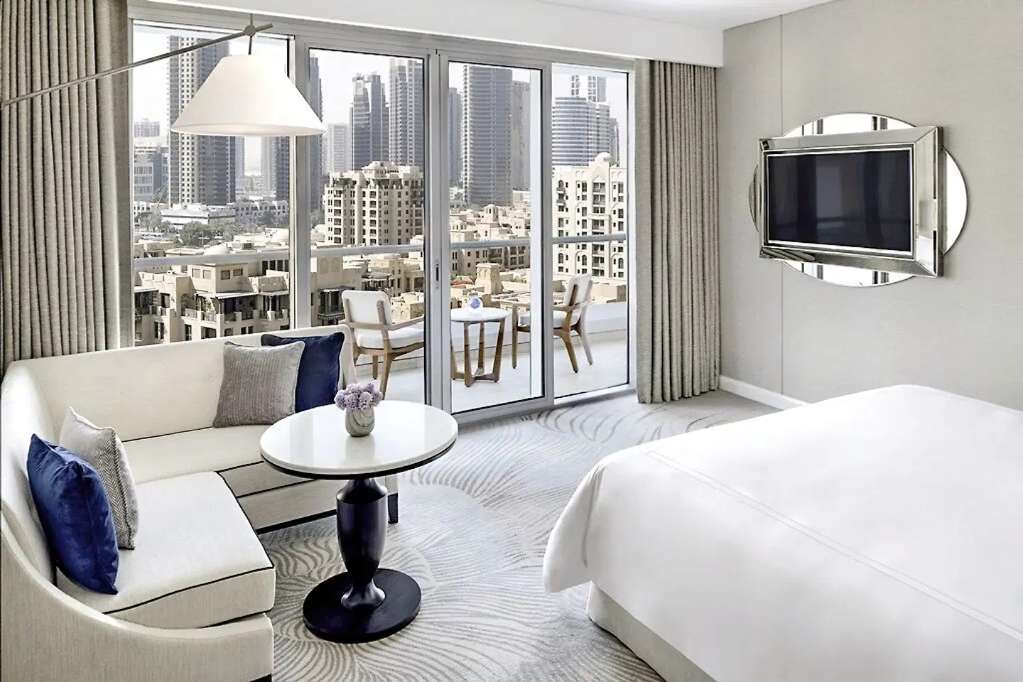 Address Downtown ROOM_EXAMPLE