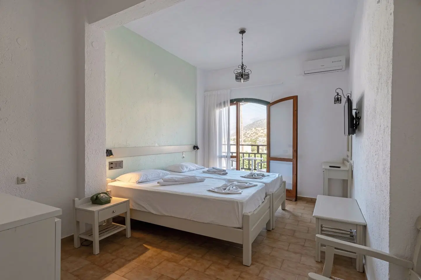 Paloma Garden & Corina Badezimmer