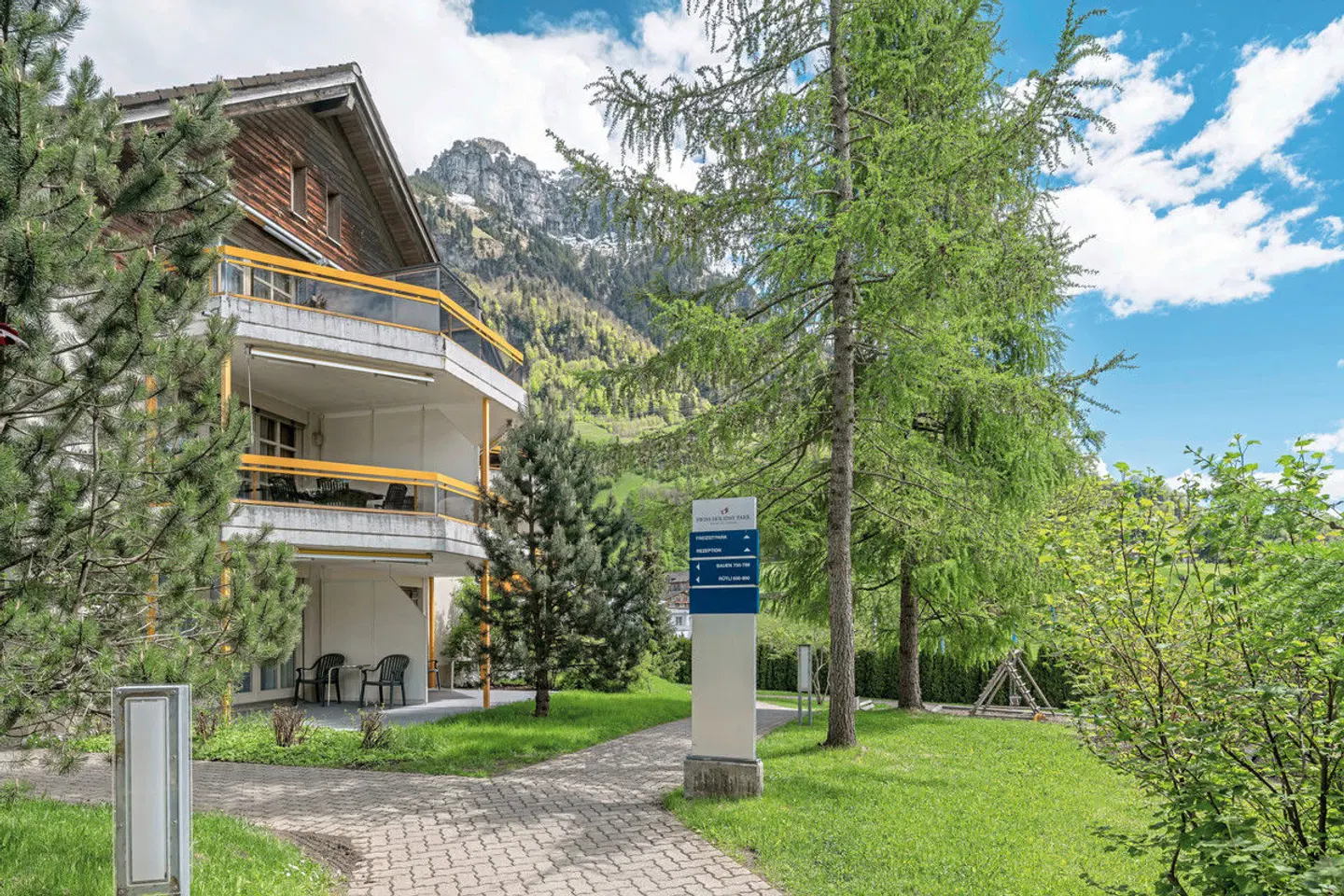 Swiss Holiday Park - Ferienwohungen EXTERIOR