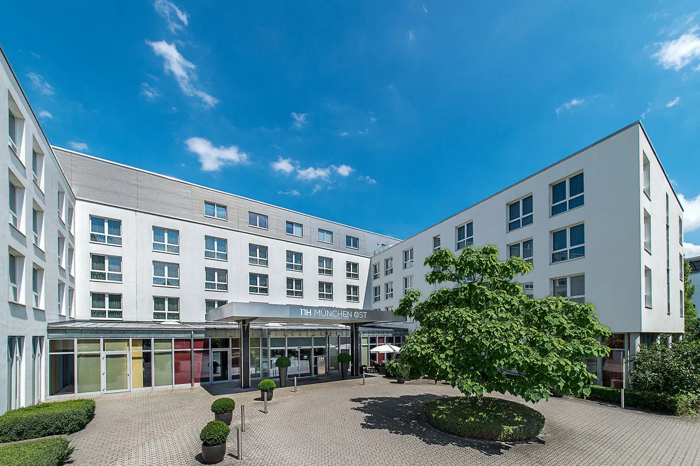 NH München Ost Conference Center EXTERIOR