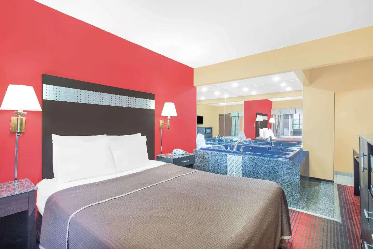 Howard Johnson by Wyndham North Bergen ROOM_EXAMPLE