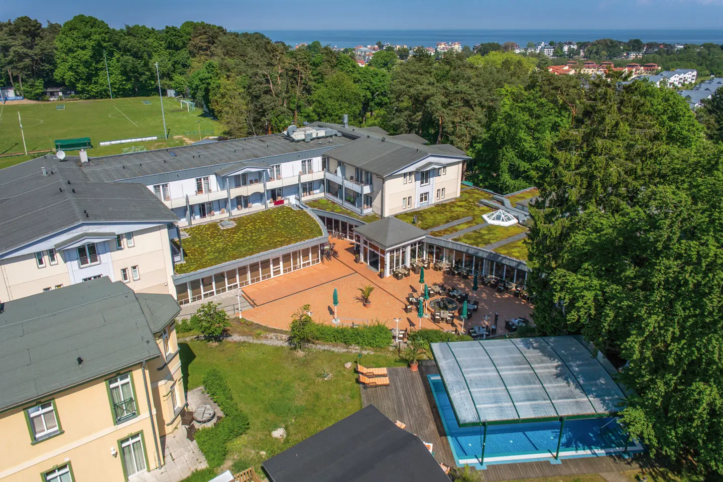 Ostseehotel Villen im Park - ein Rovell Hotel EXTERIOR