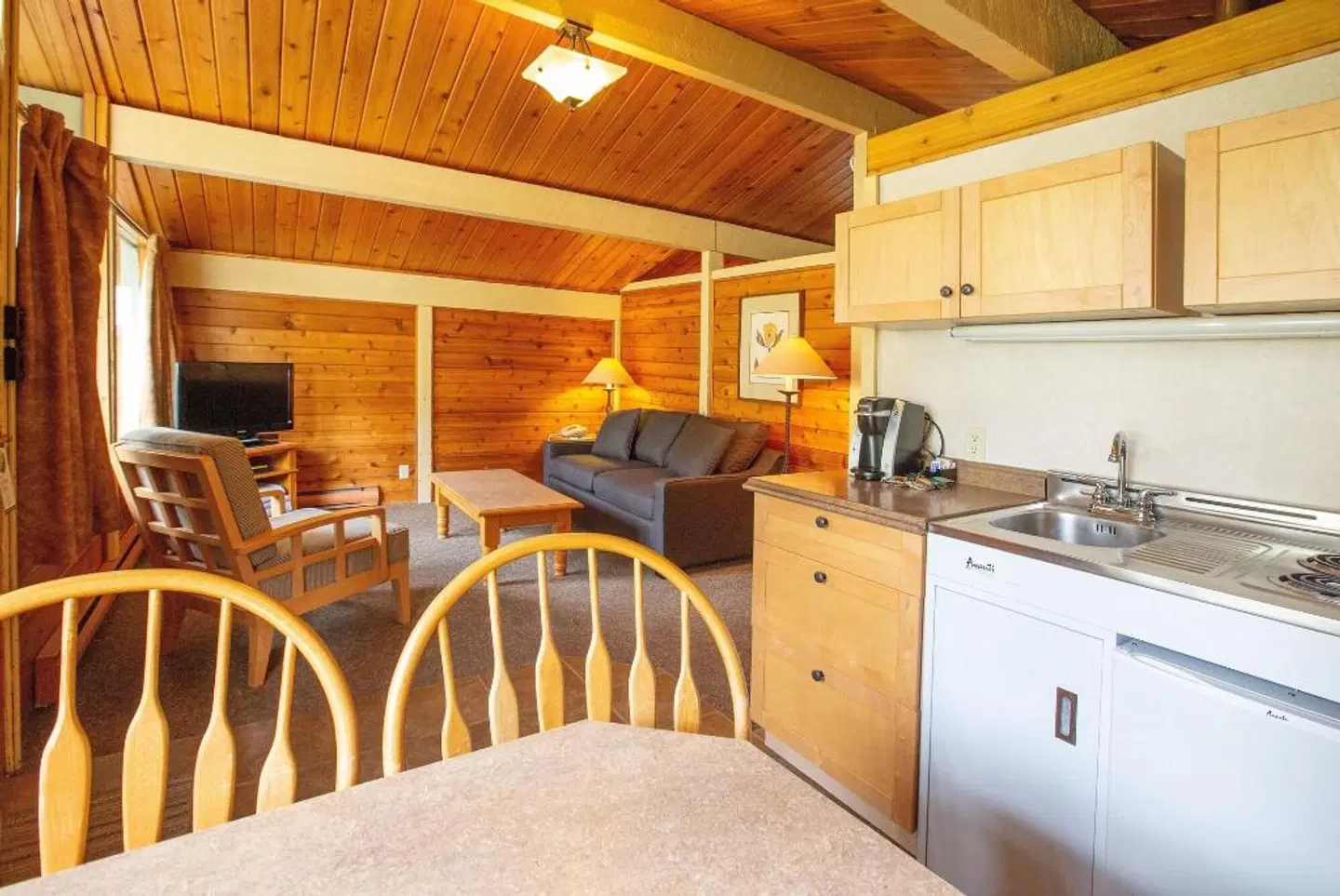 Fairmont Hot Springs Resort ROOM_EXAMPLE