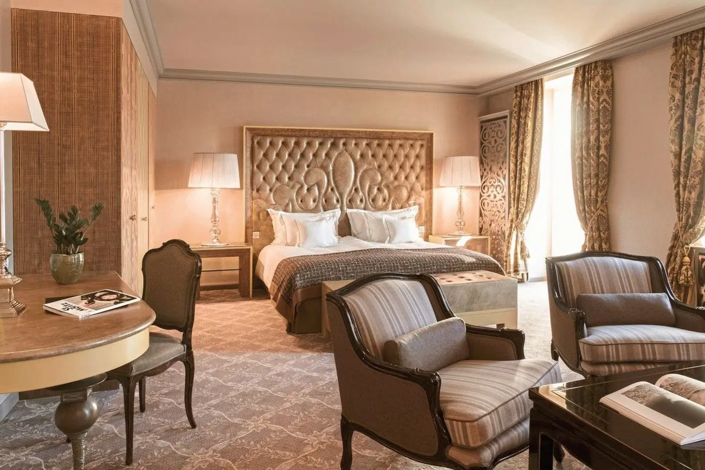 Carlton ROOM_EXAMPLE