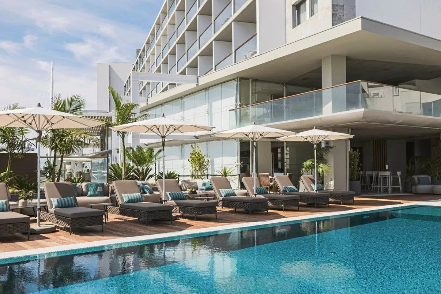 Marina Atlântico OUTDOOR_POOL