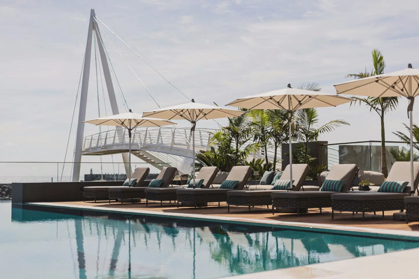 Marina Atlântico OUTDOOR_POOL