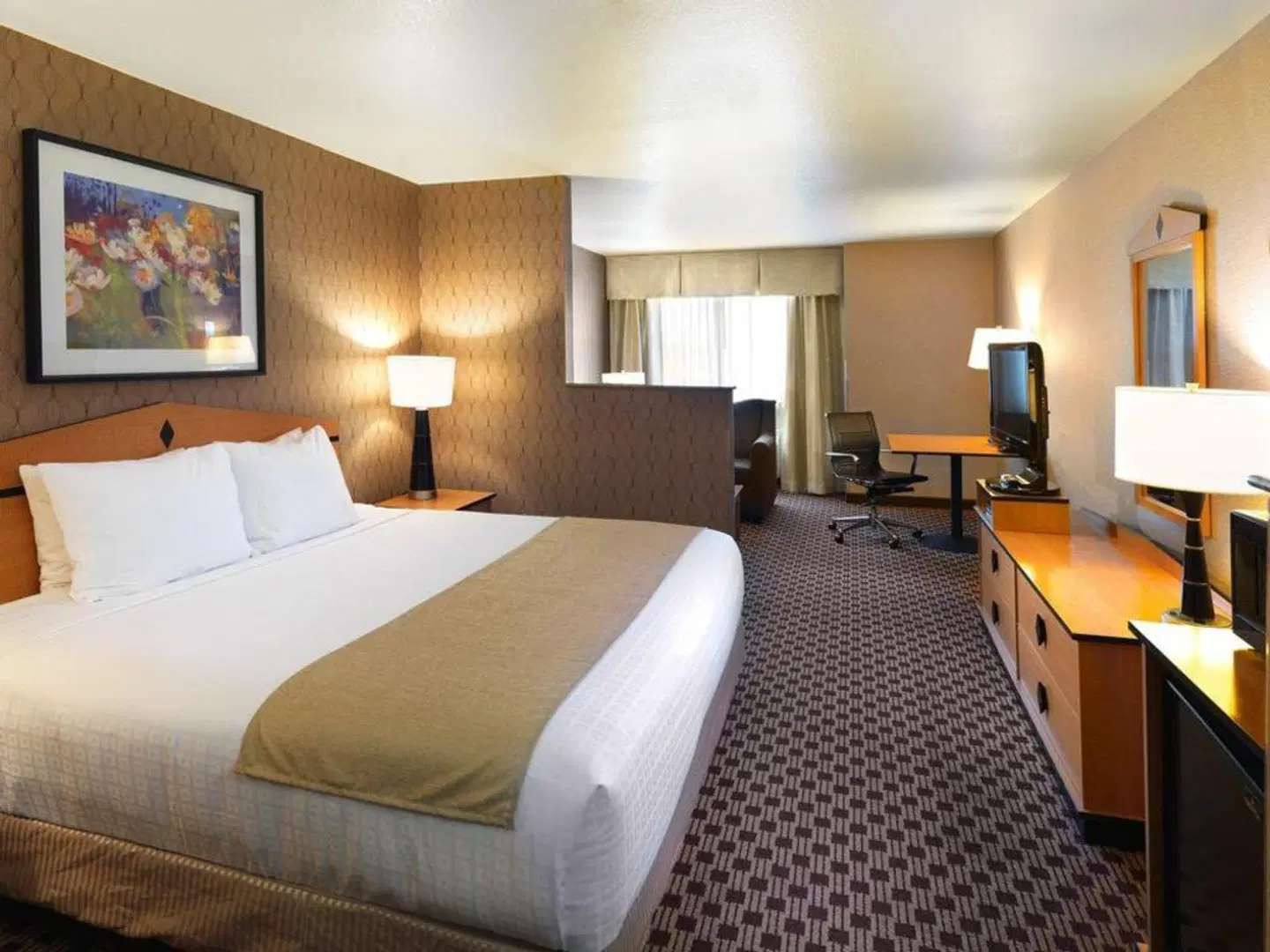 Crystal Inn Hotel & Suites - West Valley City ROOM_EXAMPLE