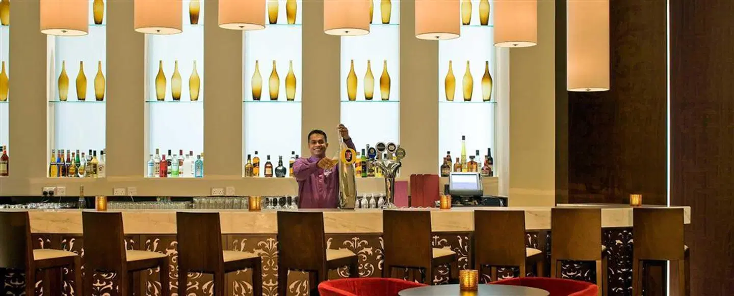 Novotel Deira Creekside Dubai Bar