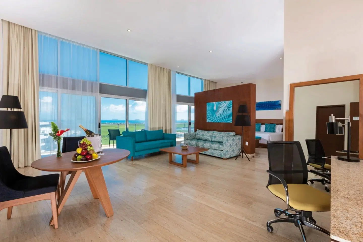 Krystal Urban Cancun ROOM_EXAMPLE
