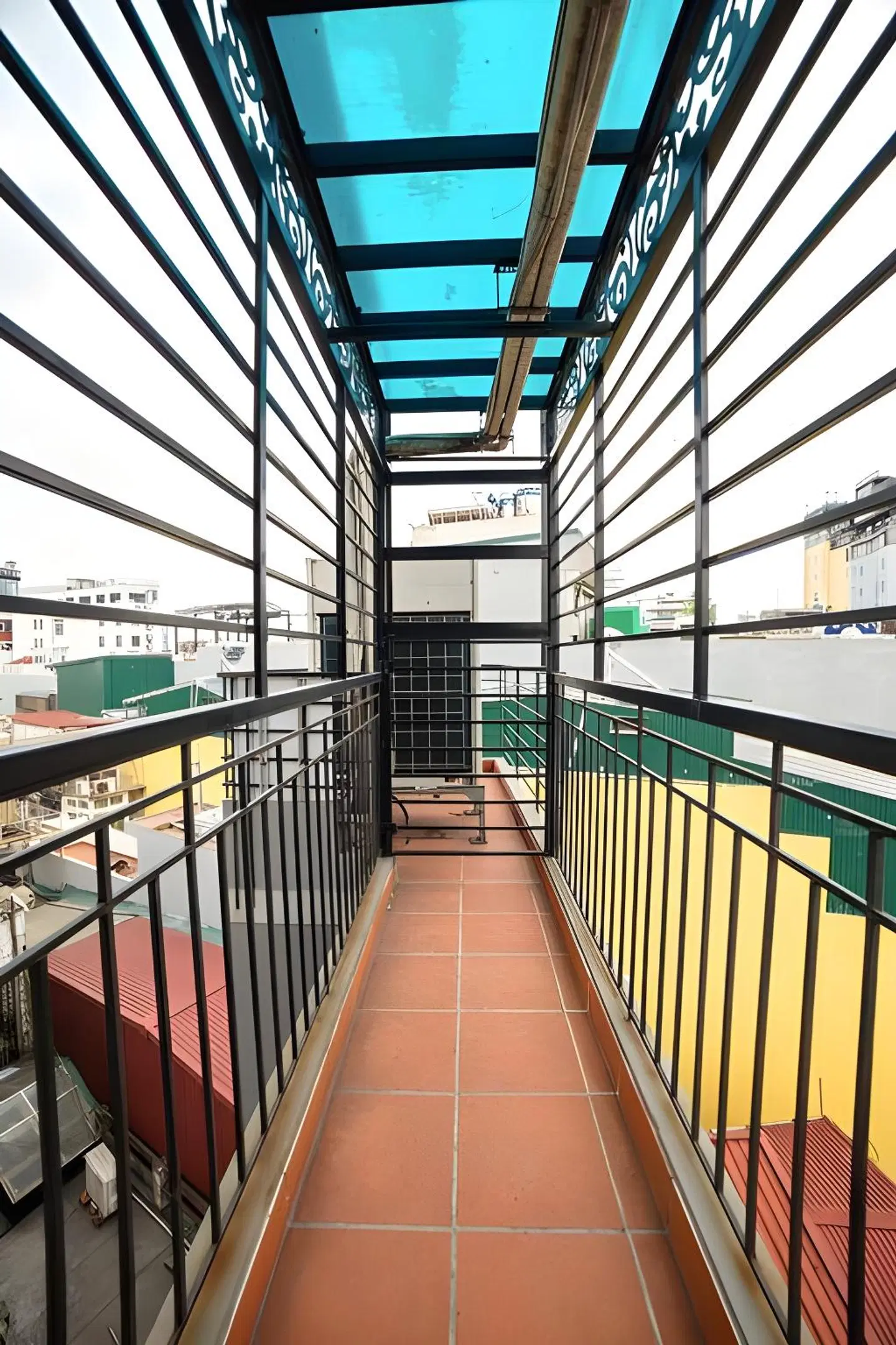 The West hotel and spa LOUNGE_LOBBY