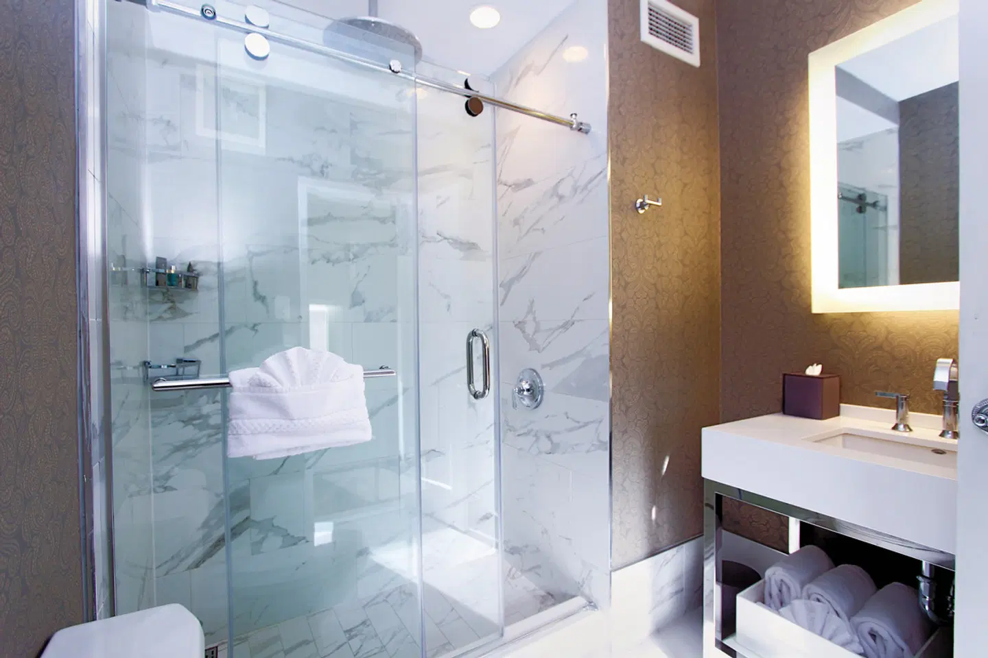 The Churchill Hotel Near Embassy Row Badezimmer