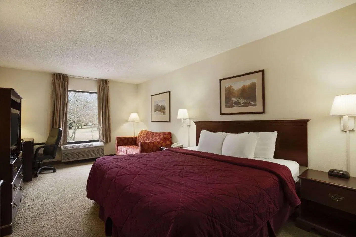 Days Inn by Wyndham Farmville ROOM_EXAMPLE