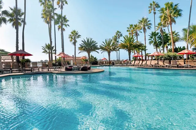 San Diego Mission Bay Resort OUTDOOR_POOL