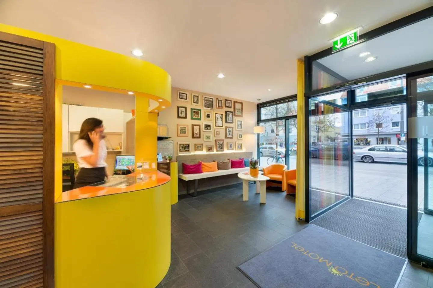 B&B Hotel München-Moosach LOUNGE_LOBBY