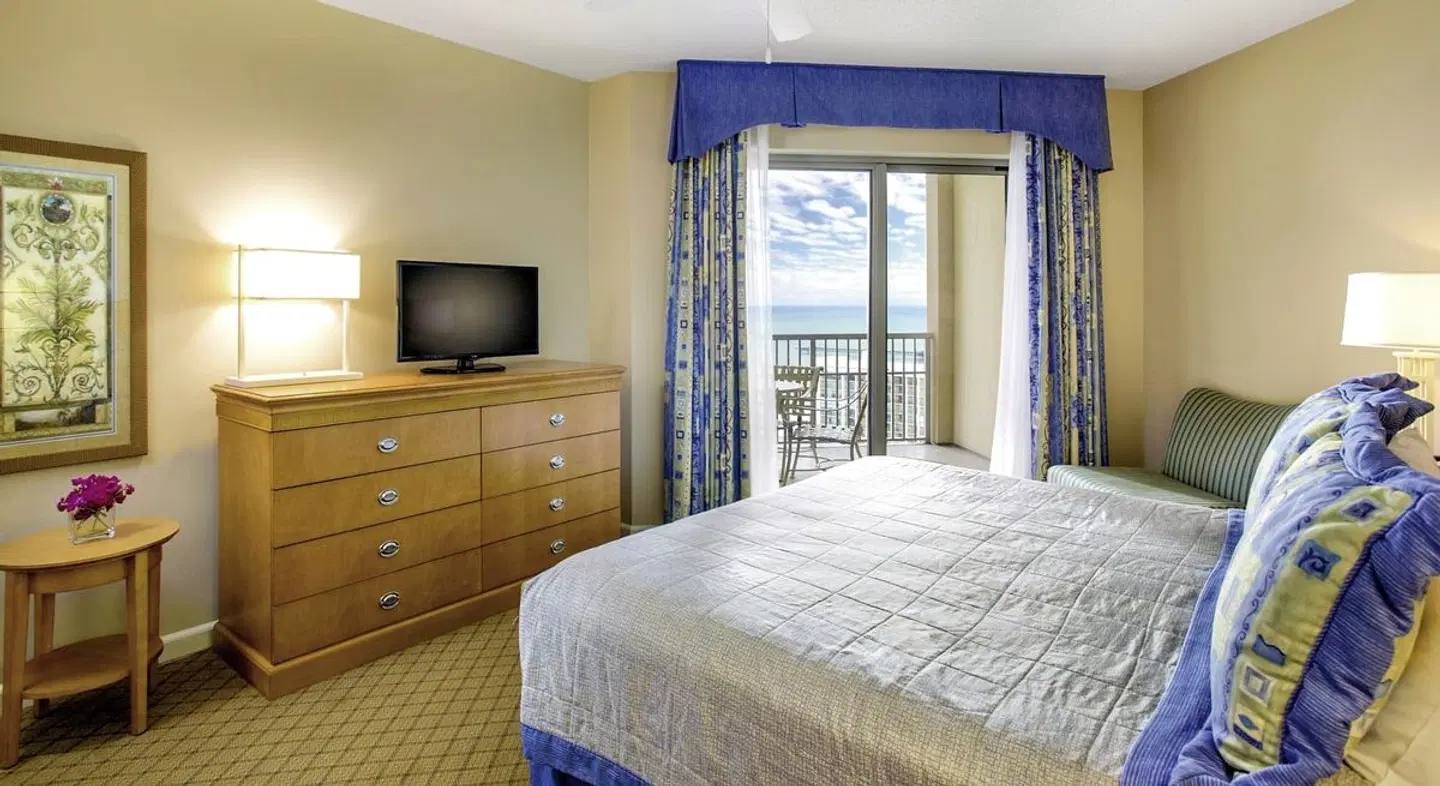 Royale Palms Condominiums ROOM_EXAMPLE