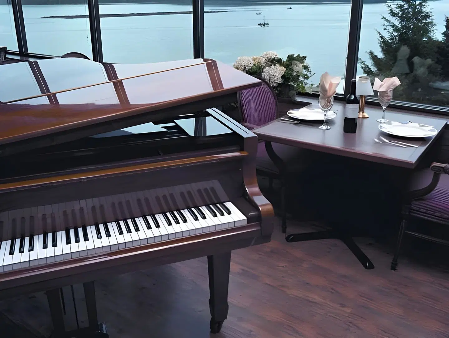 Crest Hotel Terrasse