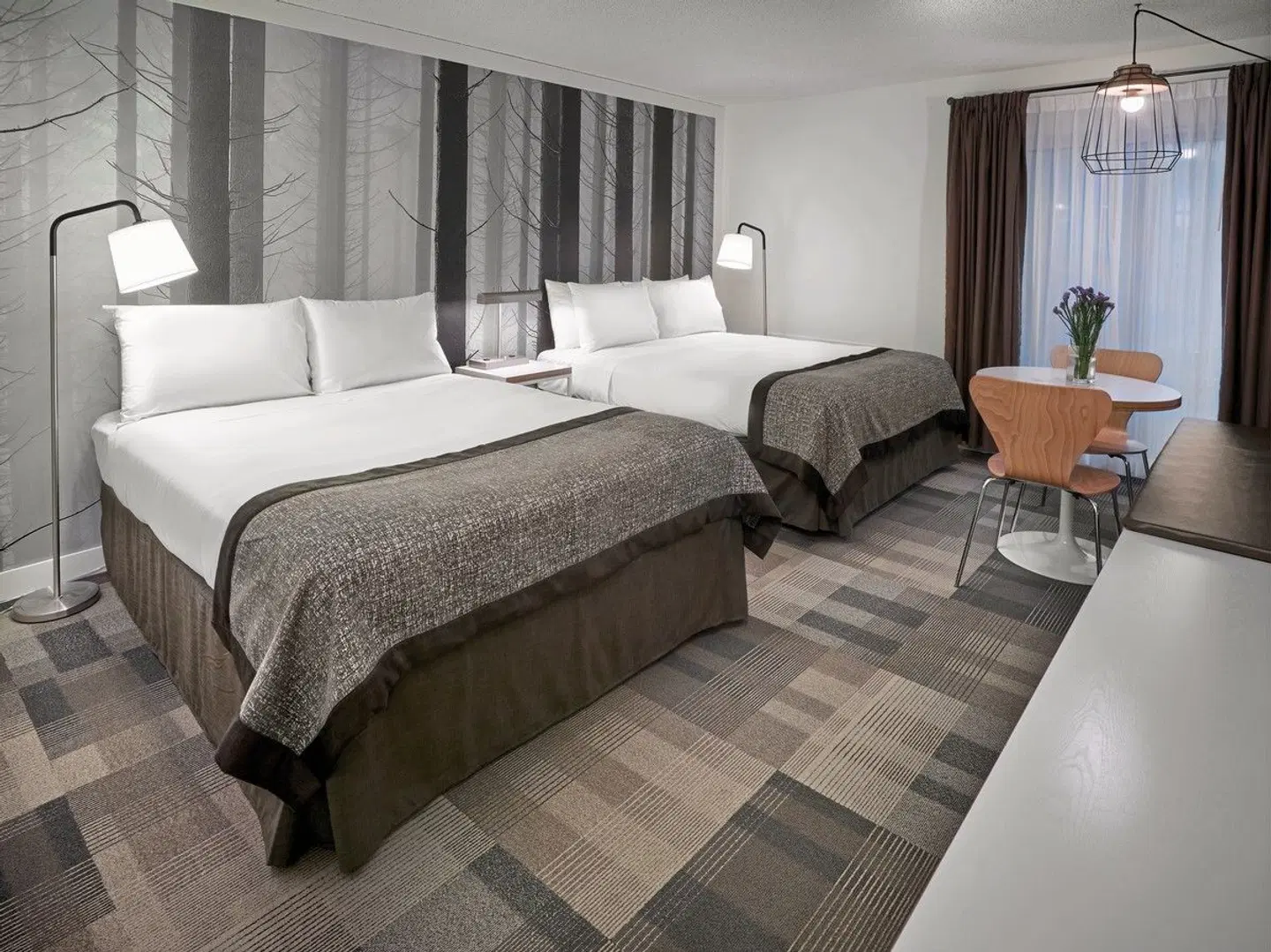 Coast Canmore Hotel ROOM_EXAMPLE