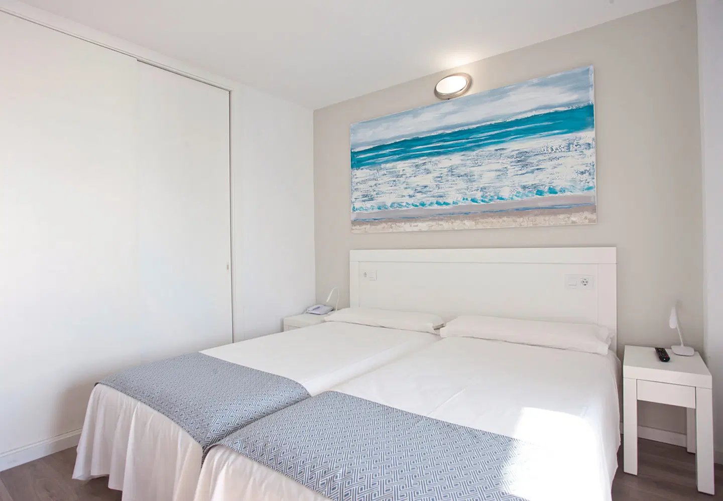 HYB Eurocalas ROOM_EXAMPLE