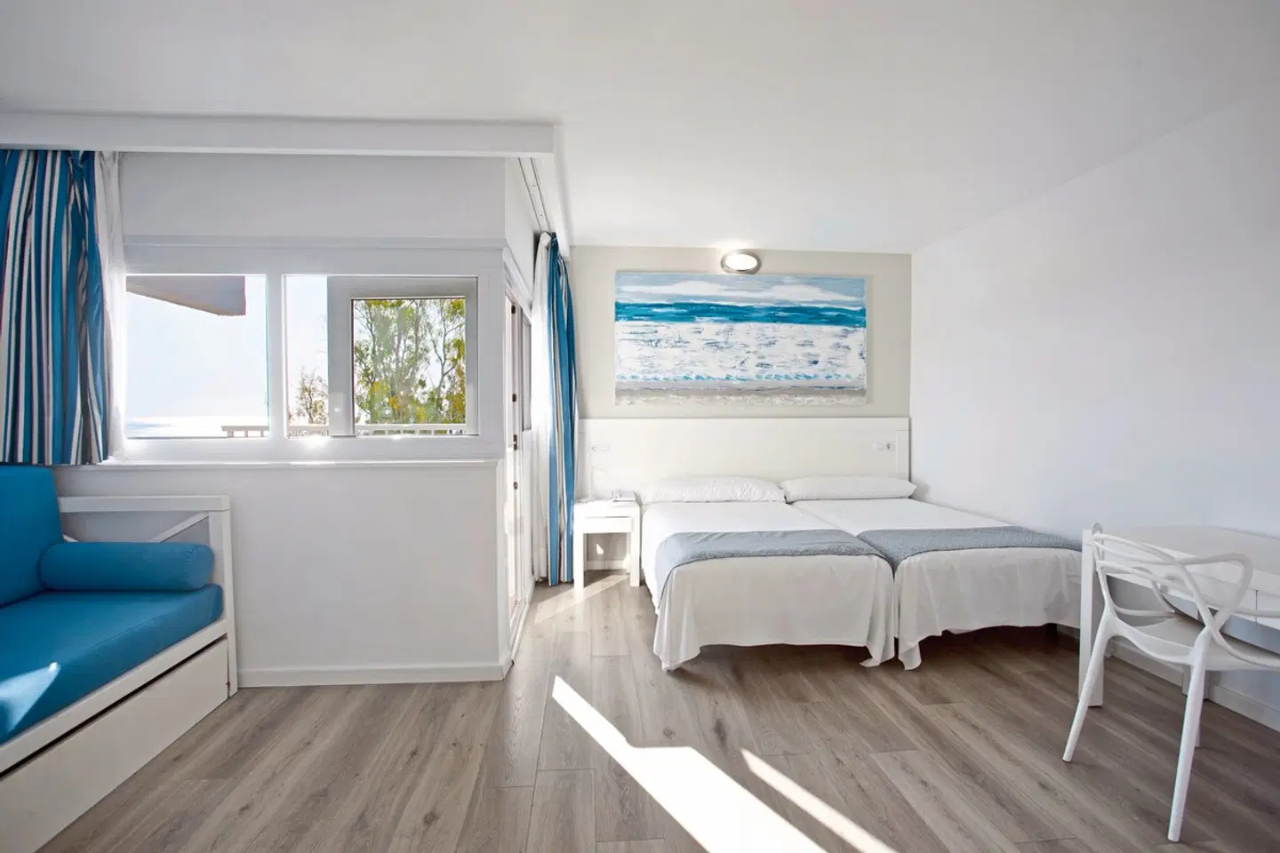 HYB Eurocalas ROOM_EXAMPLE