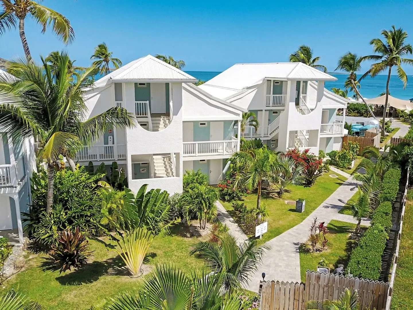 La Playa Orient Bay EXTERIOR