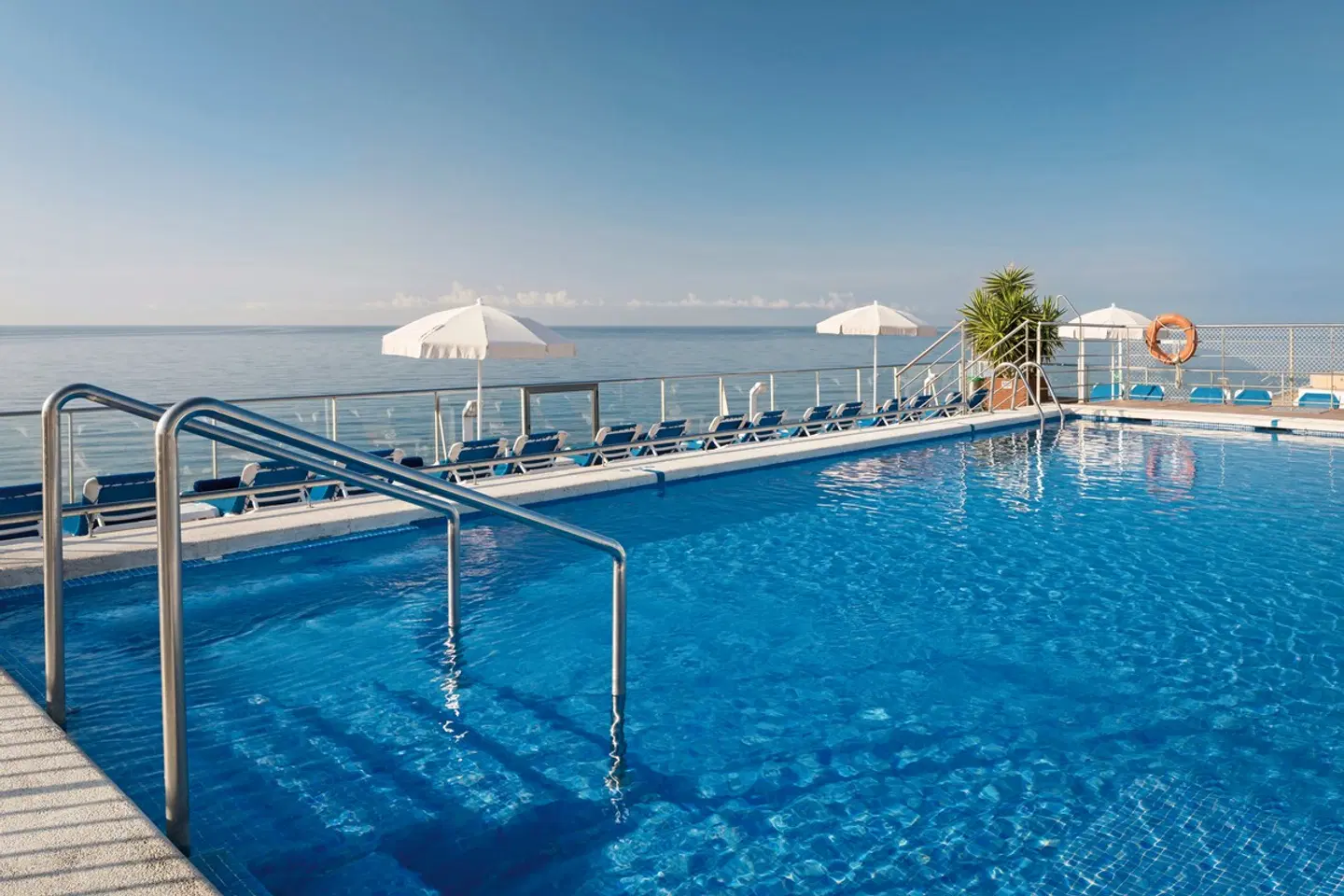 htop Pineda Palace OUTDOOR_POOL