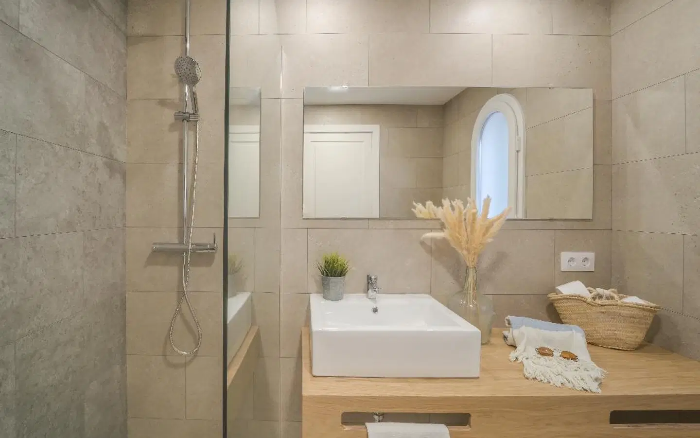 FERGUS Club Carema Splash Badezimmer