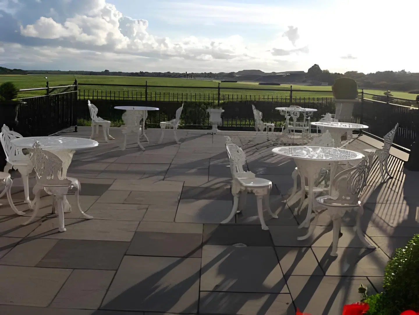 Listowel Arms Terrasse