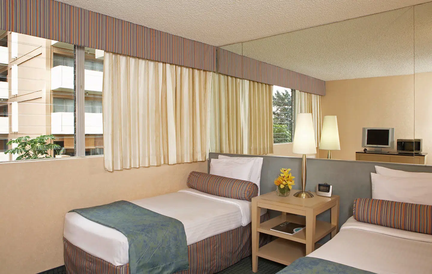 Aqua Aloha Surf Waikiki ROOM_EXAMPLE