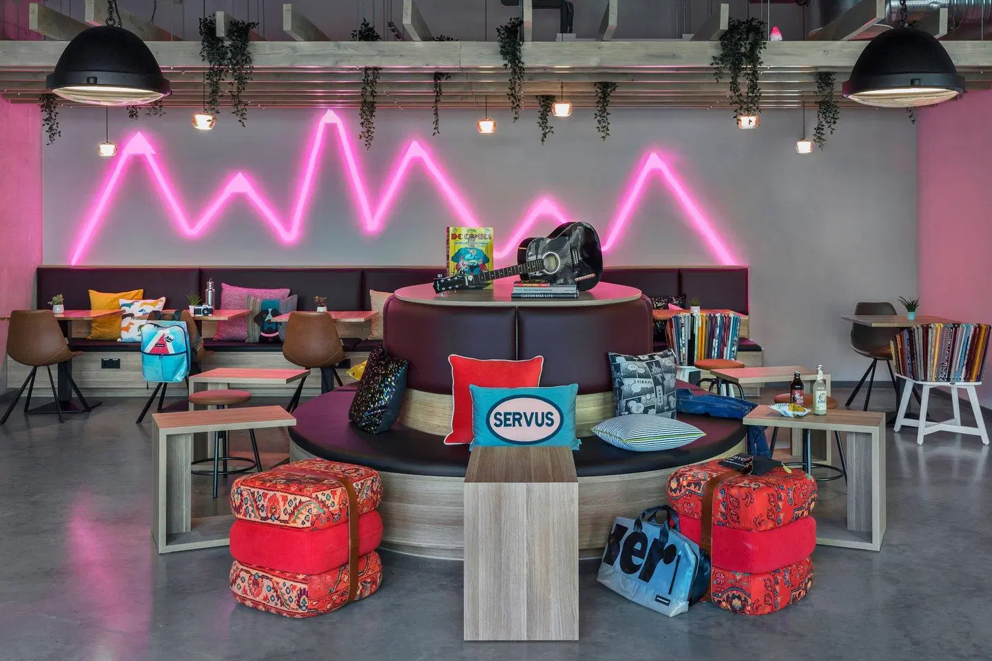 Moxy Munich Ostbahnhof Bar