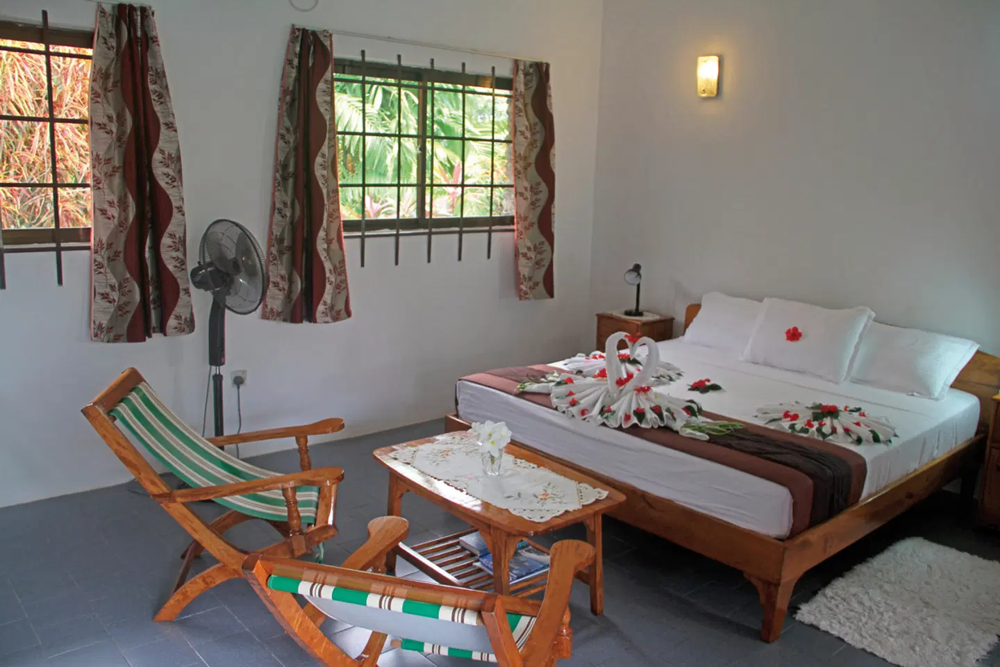 Daniella's Bungalows ROOM_EXAMPLE