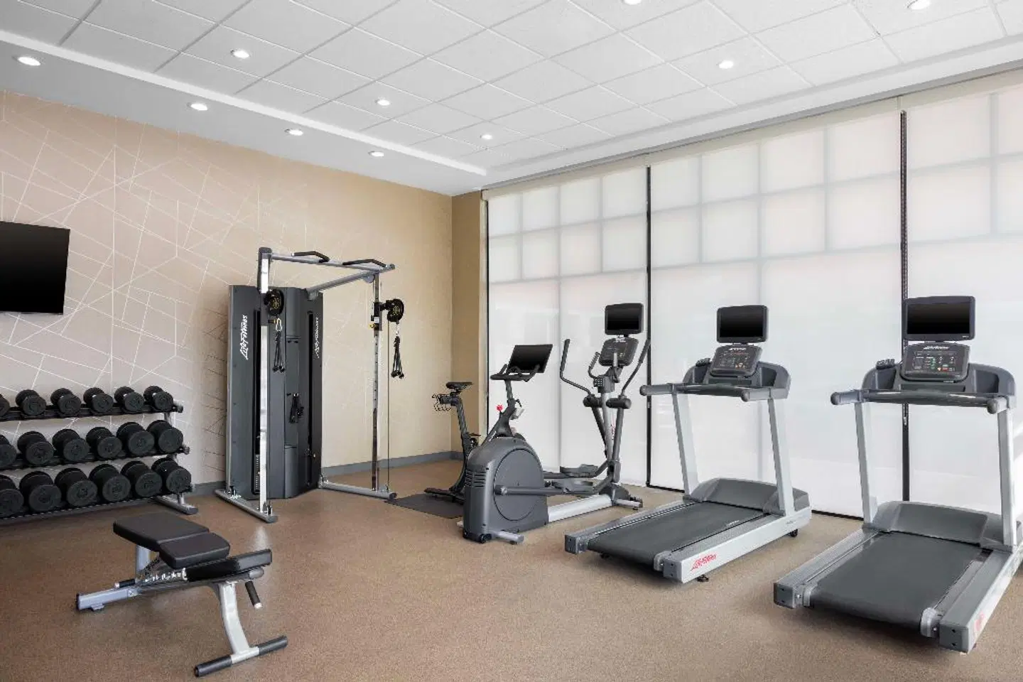 Home2 Suites By Hilton Phoenix Downtown SPORTS_AND_LEISURE