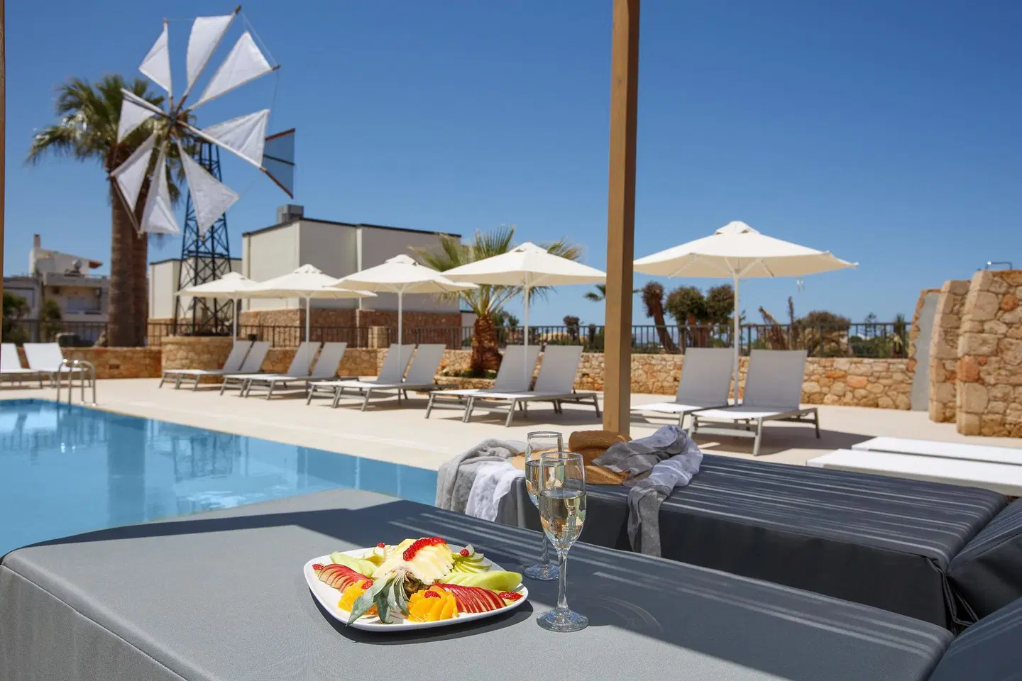 Aloe Boutique Hotel powered by Anissa Beach OUTDOOR_POOL