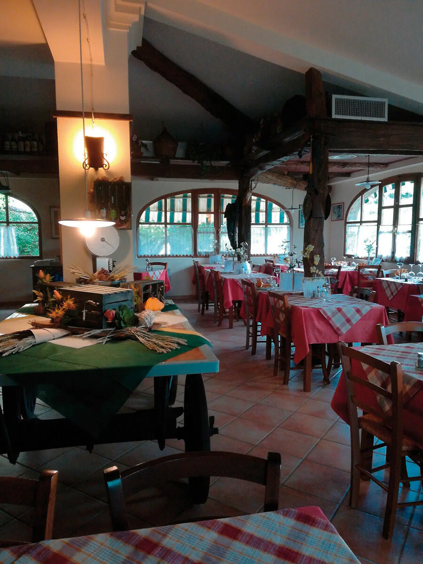 Giunasco Restaurant