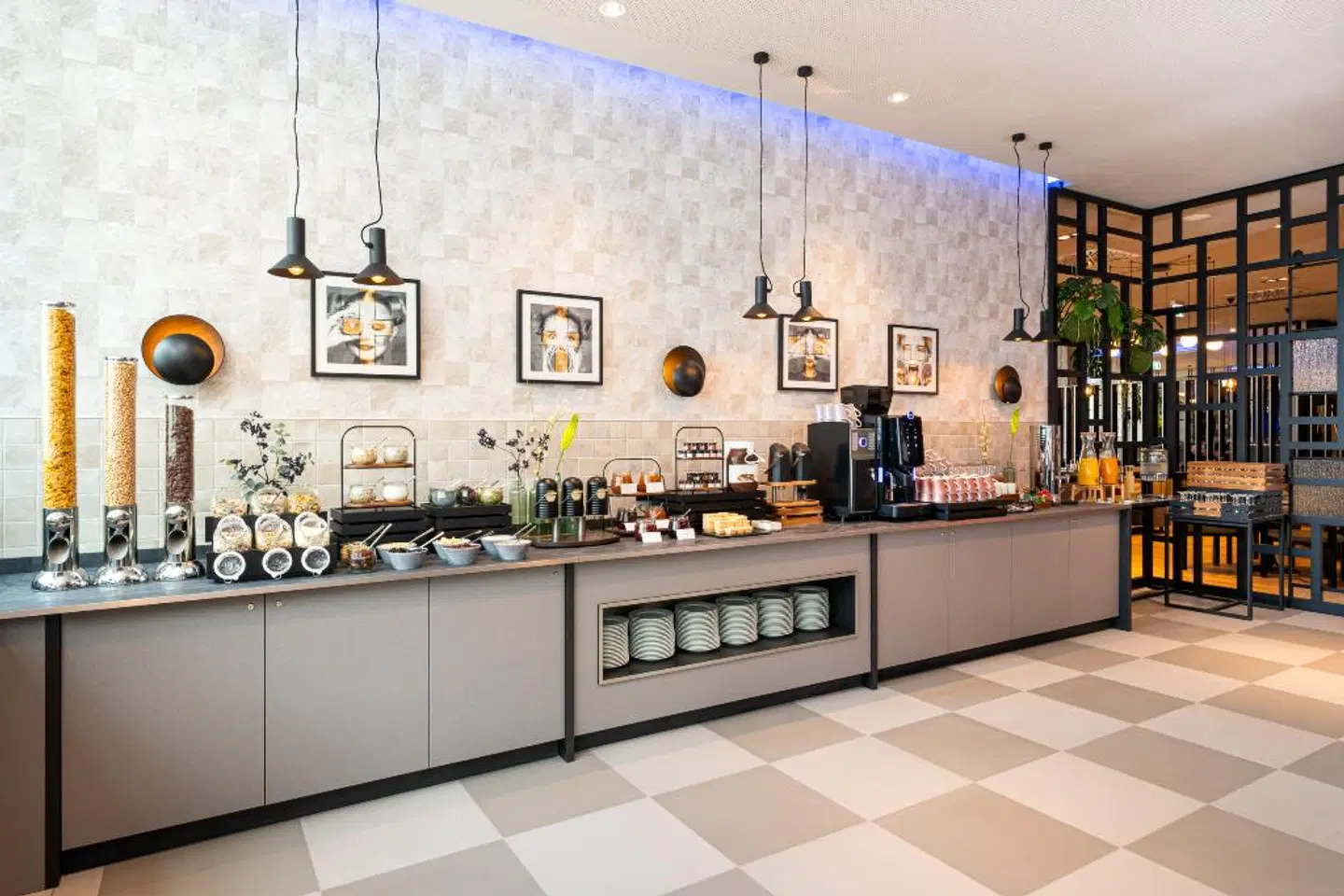 Leonardo Royal Hotel Cologne Bonn Airport LOUNGE_LOBBY