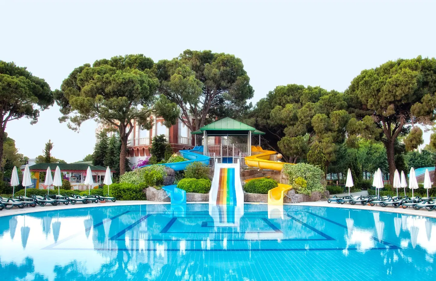 Kremlin Palace Deluxe OUTDOOR_POOL