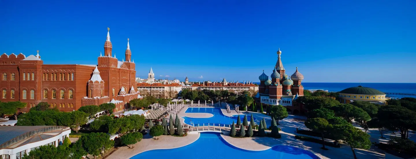 Kremlin Palace Deluxe OUTDOOR_POOL