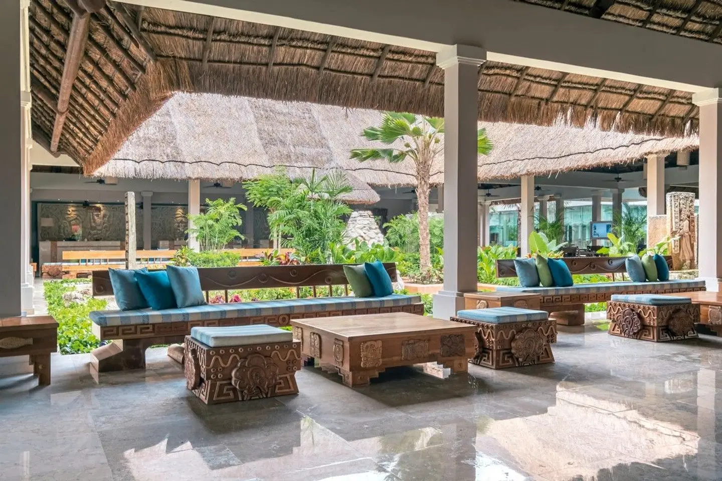 Iberostar Waves Tucán Terrasse