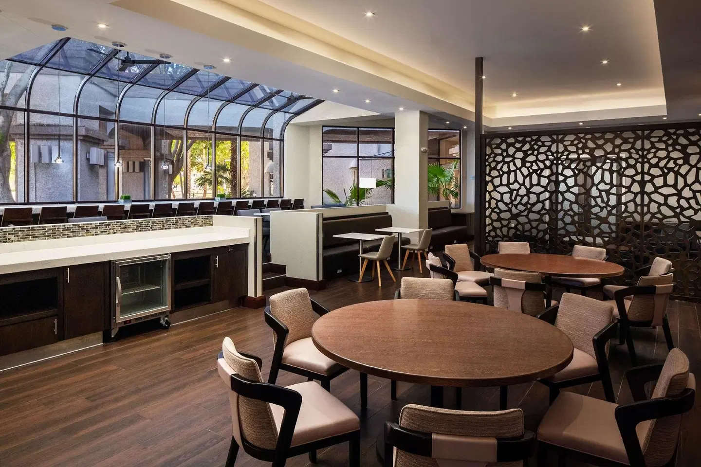 DoubleTree by Hilton Phoenix Mesa LOUNGE_LOBBY