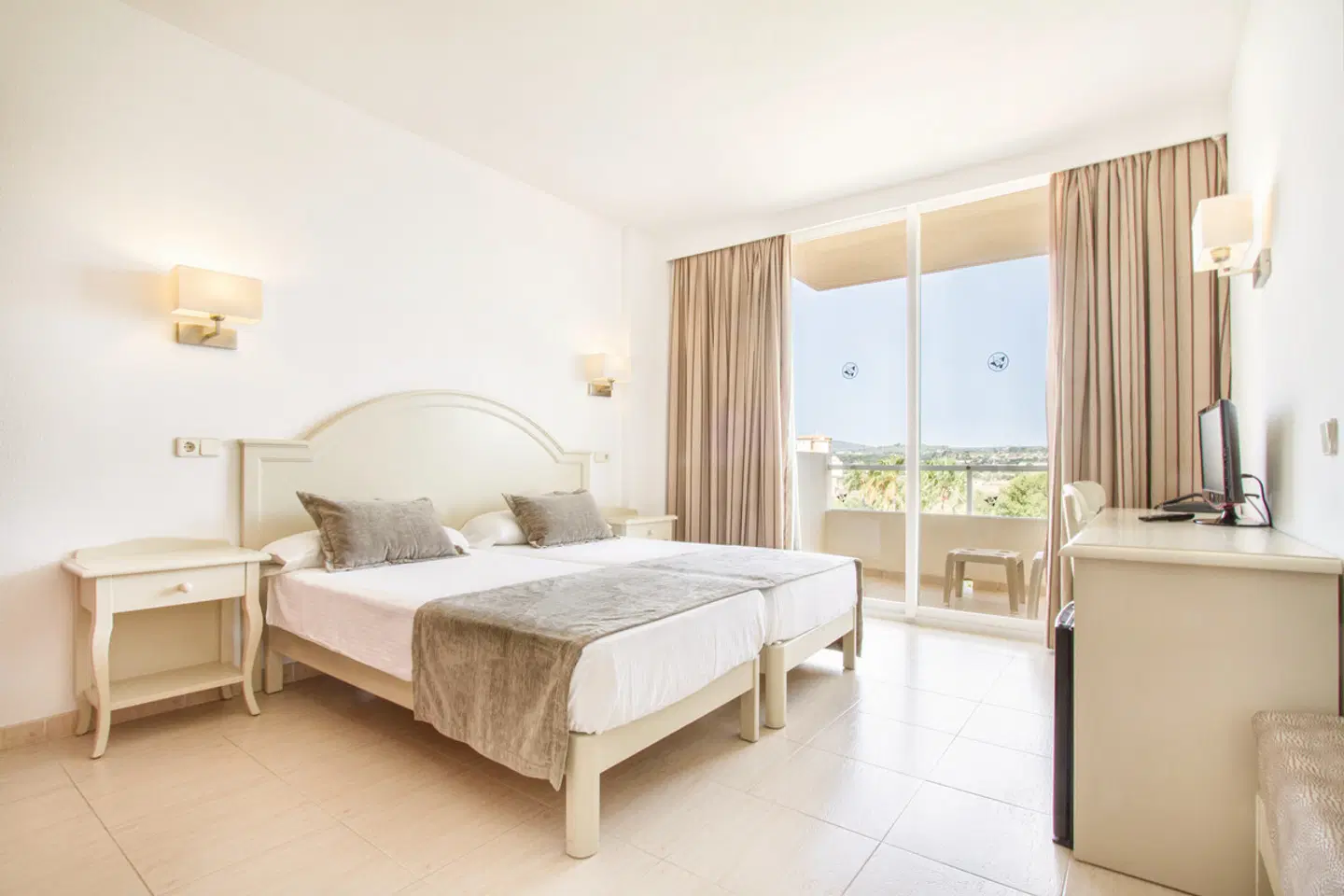 Garbí Cala Millor ROOM_EXAMPLE