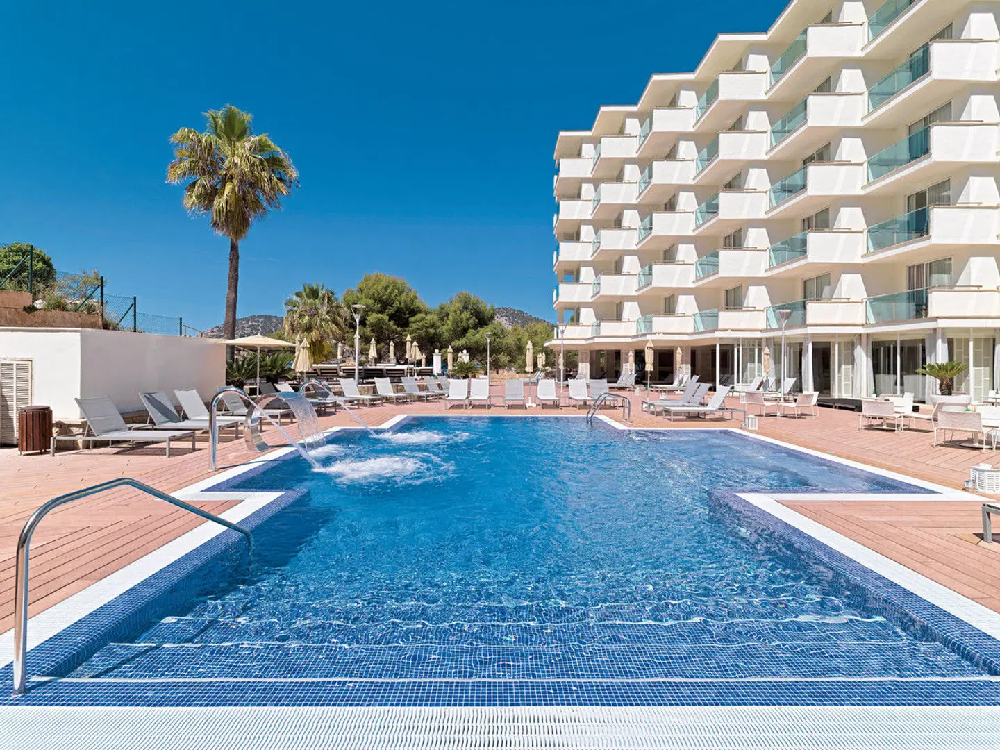 H10 Blue Mar OUTDOOR_POOL