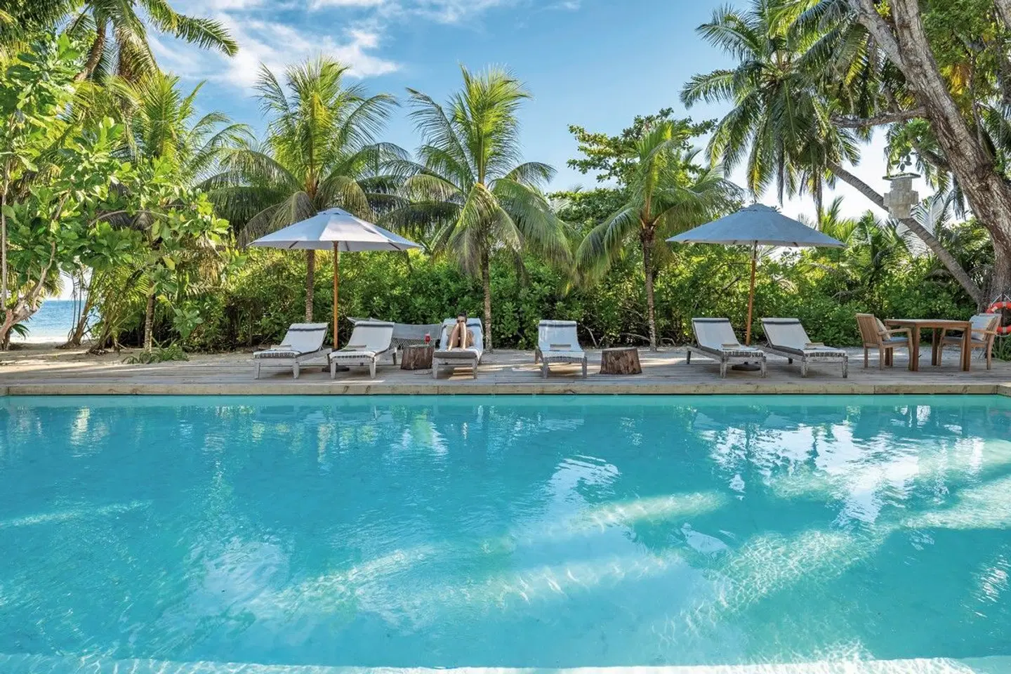 Bliss Hotel Praslin OUTDOOR_POOL